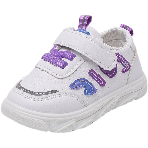 Beebi vabaaja tossud paelte ja takjakinnitusega