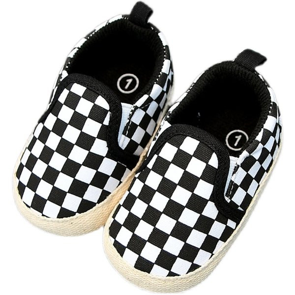 Pehme tallaga tekstiilist beebikingad