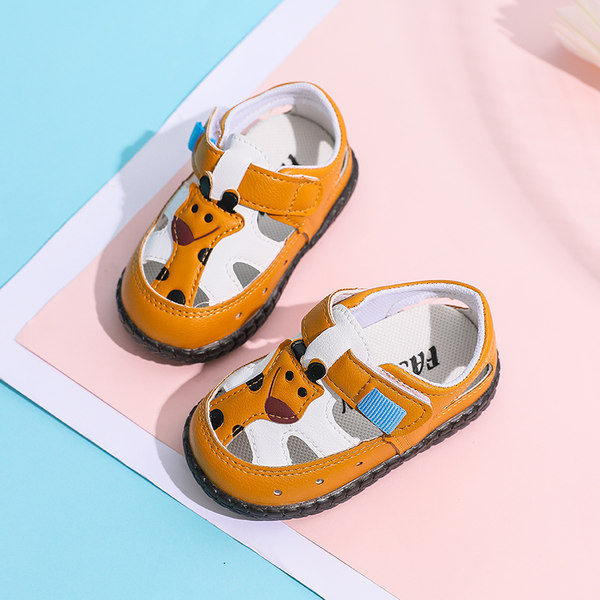 Aplikatsiooniga beebisandaalid poistele ja tüdrukutele