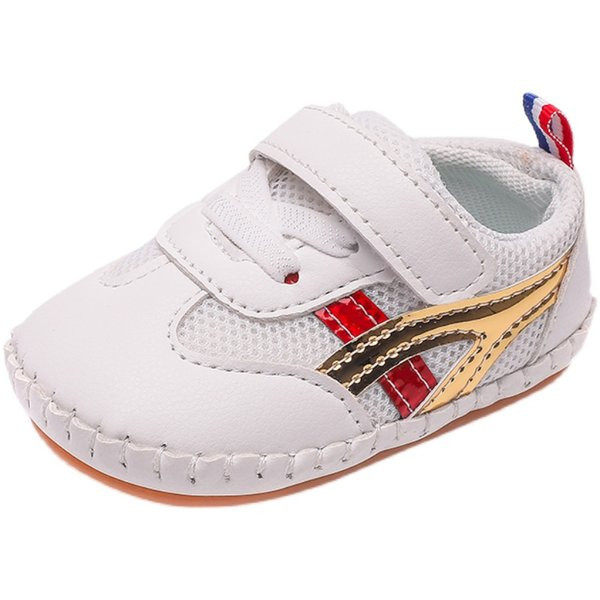 Lameda tallaga paelte ja kleebistega tossud beebidele