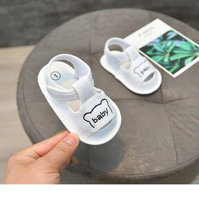 Παιδικά σανδάλια με  στερέωση velcro  και κέντημα