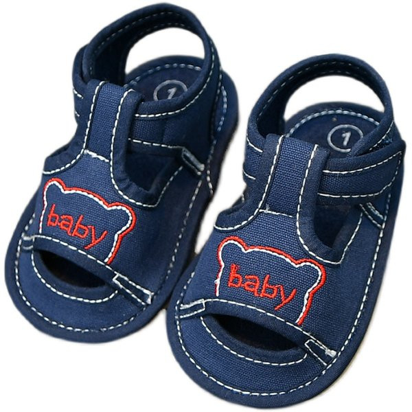 Lappide ja tikanditega sandaalid beebidele