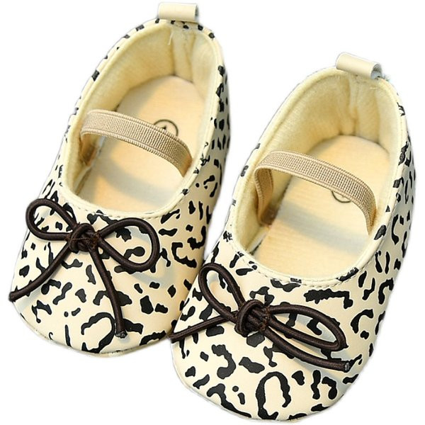 Бебешки обувки с панделка и мека подметка