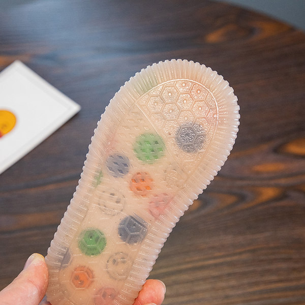 Kevadised tekstiilist sokid poistele ja tüdrukutele