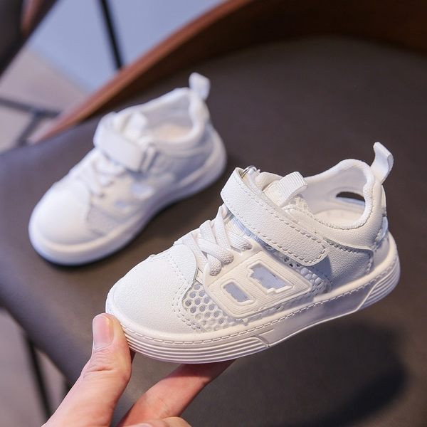 Бебешки кецове от еко кожа и мрежеста материя