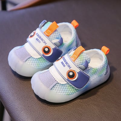 Casual παιδικά παπούτσια με απλικέ και στερέωση velcro