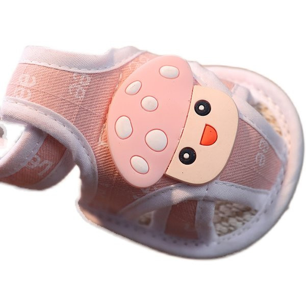 Модерни бебешки сандали с велкро лепенка
