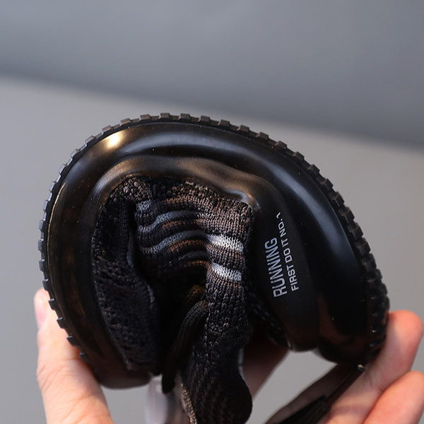 Beebi lõuendist tossud poistele ja tüdrukutele