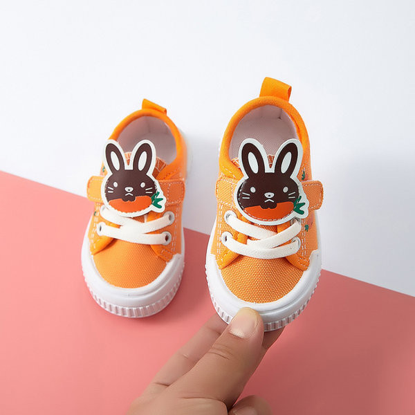 Beebi riidest kingad 3D aplikatsiooni ja paeltega