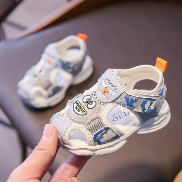 Бебешки  ежедневни сандали с апликация
