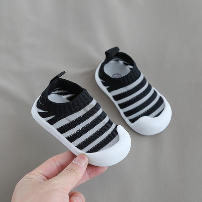 Ежедневни бебешки обувки от текстил