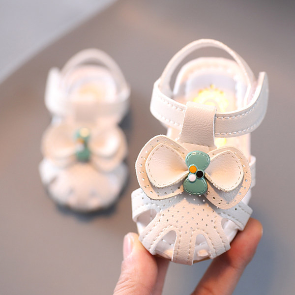 Dječje kožne cipele s vrpcom i čičak kopčom