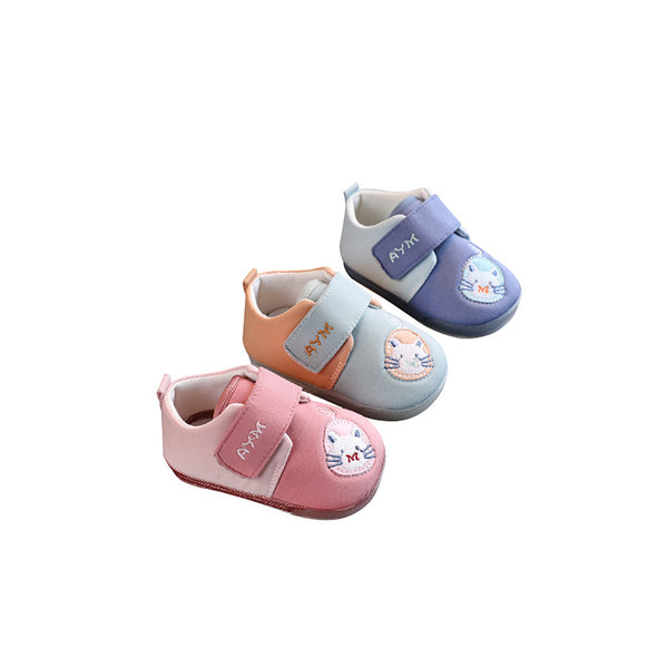 Бебешки обувки с велкро лепенки и бродерия