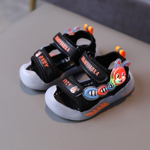 Beebi sandaalid unisex mudel takjapaelaga