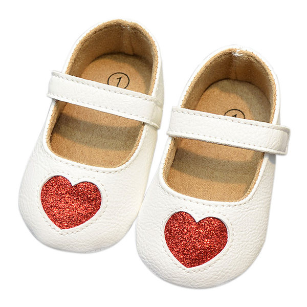 Südamekaunistusega nahast beebikingad