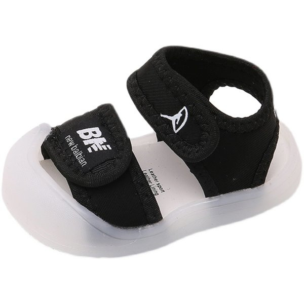 Beebi sandaalid kirjadega - unisex mudel