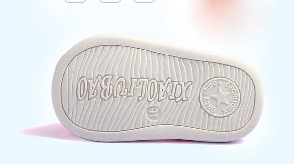 Eko-nahast kleepsuga beebisandaalid poistele