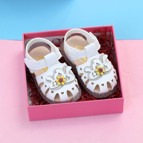 Бебешки сандали от еко кожа за момичета -велкро закопчаване 