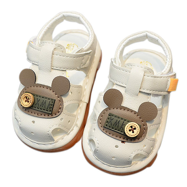 Кожени бебешки  сандали с 3D елемент и мека подметка