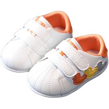 Бебешки обувки с лепенки и цветна апликация 