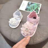 Dječje sandale s čipkom i 3D cvjetnim elementom