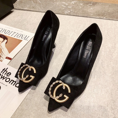 Moodsad naiste teravatipulised õhukeste kõrgete kontsadega kingad