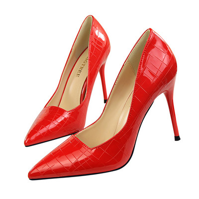 Elegantne ženske cipele na tanku visoku petu u nekoliko boja