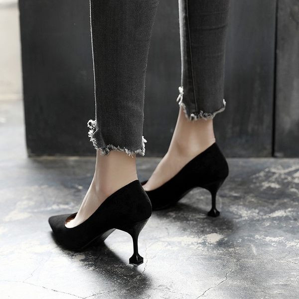 Öko-seemisnahast naiste kingade teritatud mudel 5 cm kontsaga