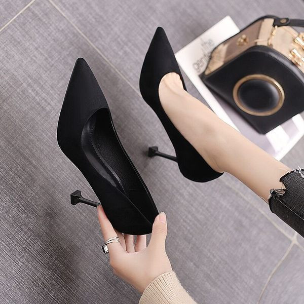 Öko-seemisnahast naiste kingade teritatud mudel 5 cm kontsaga