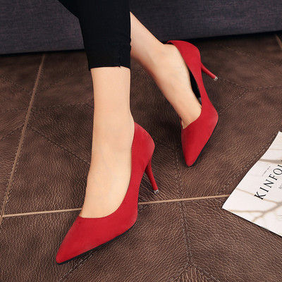 Elegantsed ökoseemisnahast õhukese kontsaga naiste kingad - terava otsaga mudel