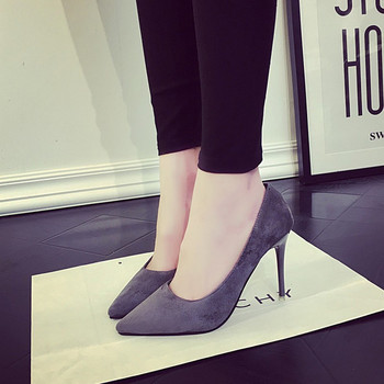 Нов модел дамски обувки с 10 см ток - заострени