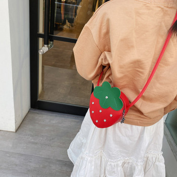 Μοντέρνα  παιδική τσάντα σε σχήμα φράουλας για κορίτσια
