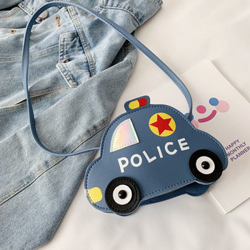Модерна детска чанта с надпис във формата на кола