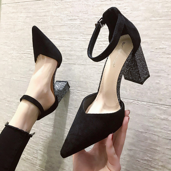 Öko-seemisnahast naiste sandaalid paksusega 10 cm