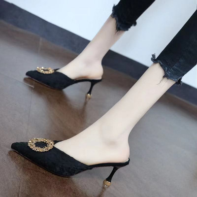 Stiilsed naiste kõrge kontsaga sussid metallelemendiga