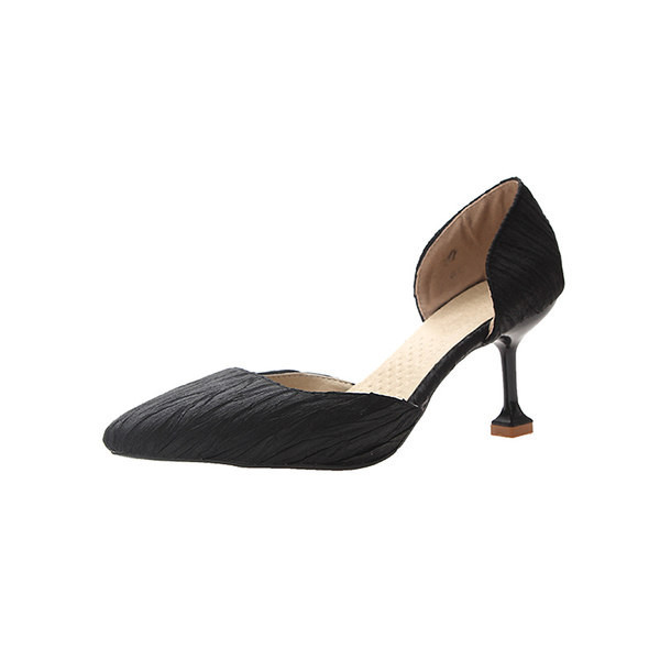 Naiste kontsaga kingad - mitmes värvitoonis terava otsaga mudel