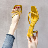 Γυναικεία παπούτσια από faux δέρμα με ψηλό τακούνι