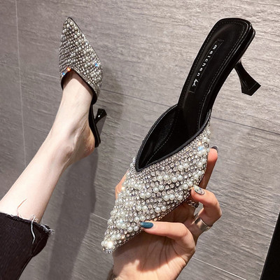 Γυναικείες παντόφλες με ψηλό τακούνι και διακοσμητικές πέτρες
