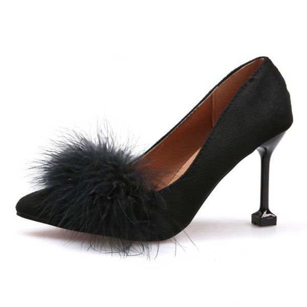 Νέο μοντέλο γυναικεία παπούτσια με λεπτό τακούνι - μυτερό μοντέλο