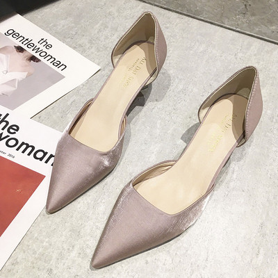 5 cm kontsaga naiste sametkingade teritatud mudel