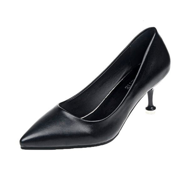 Κομψά γυναικεία παπούτσια με λεπτό τακούνι 6 cm