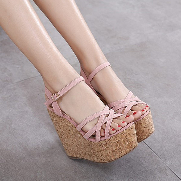 Casual γυναικεία σανδάλια με λουράκια από έκο δέρμα και πλατφόρμα ύψους 11,5 cm