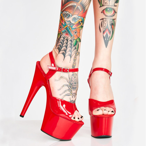 Naiste kunstnahast kõrgete kontsadega sandaalid