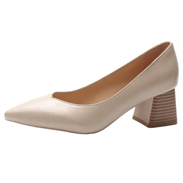 Νέο μοντέλο γυναικεία κλειστά παπούτσια με χοντρά τακούνια