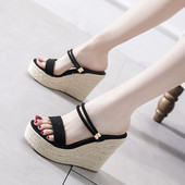 Παντόφλες νέου μοντέλου από οικολογικό σουέτ με πλατφόρμα 12 cm