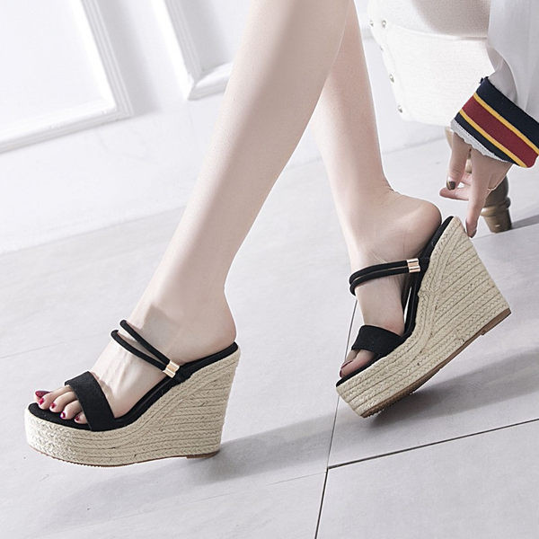 Παντόφλες νέου μοντέλου από οικολογικό σουέτ με πλατφόρμα 12 cm