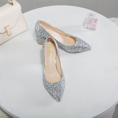 Νέο μοντέλο γυναικεία παπούτσια μπαλαρίνας με τακούνι 6 cm