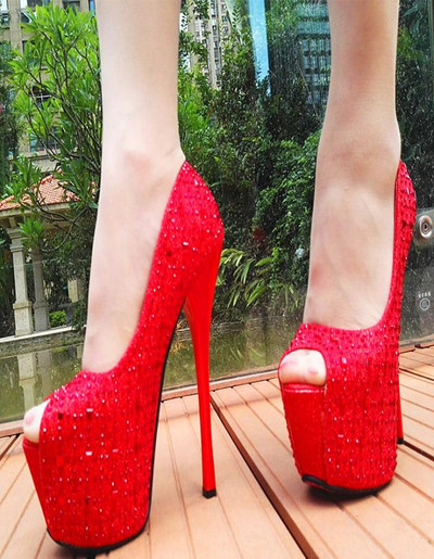 Γυναικεία παπούτσια με διακοσμητικές πέτρες και ψηλά τακούνια σε τρία χρώματα