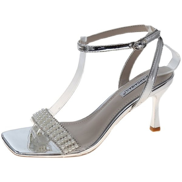 Μοντέρνα γυναικεία σανδάλια με τακούνι 8 cm και πέρλες