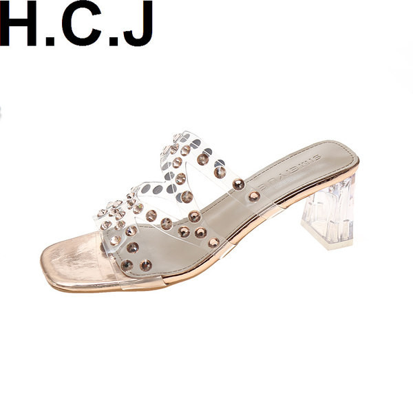 Γυναικείες παντόφλες με διακοσμητικές πέτρες και διαφανή τακούνι σε δύο χρώματα